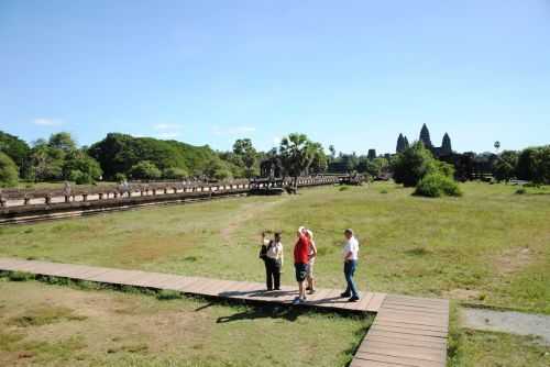 ANGKOR WAT HALF MARATHON 2013